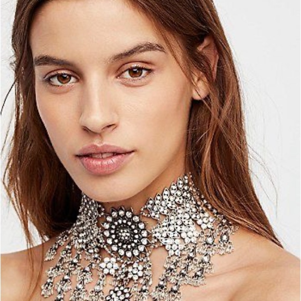 ISO Do Not Buy Free People Apollo Necklace